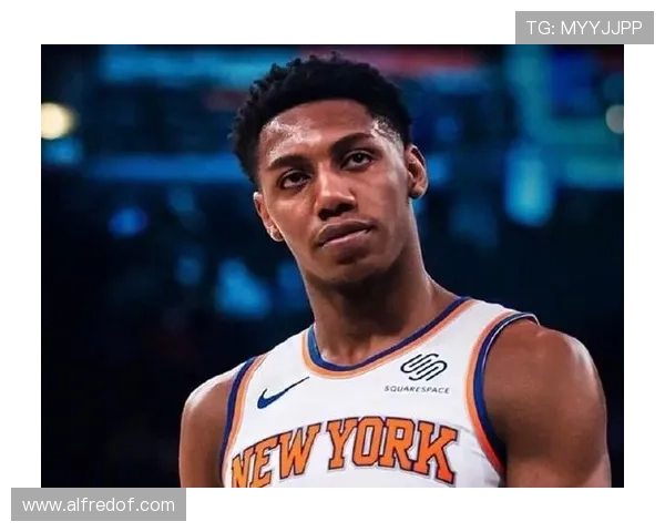 伊尼亚基状态回暖，职业轨迹显示从新星到顶尖球员的持续提升