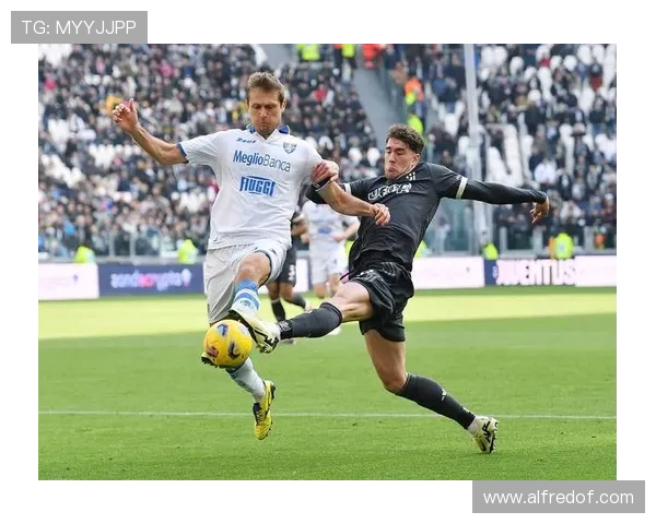 布雷默防守表现稳健，球队成功抵御对手攻击再创佳绩