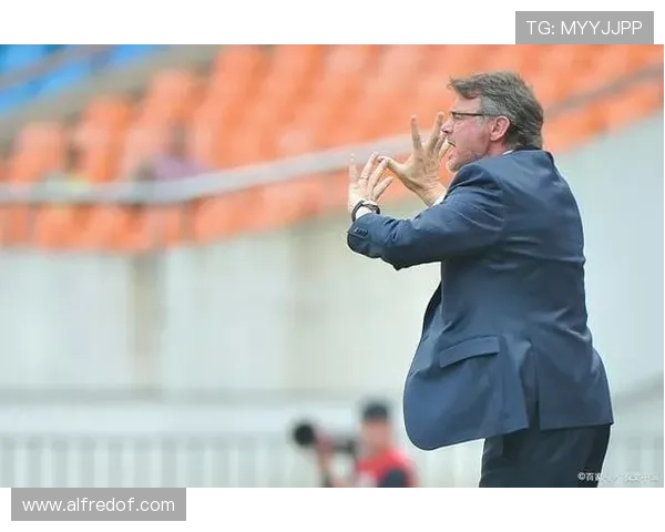 穆里尼奥：重塑足球战术，提升球队竞争力的表现值得关注